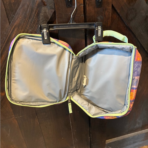 Star Wars Green and Blue Grogu Bags with Holographic Design - Picture 3 of 3